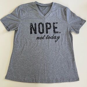 SHEIN Gray Graphic Short Sleeve Tee